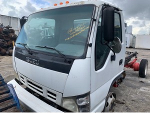 2006 ISUZU NOR CABS 