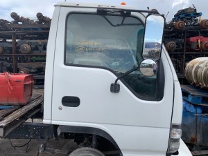 2006 ISUZU NOR CABS 