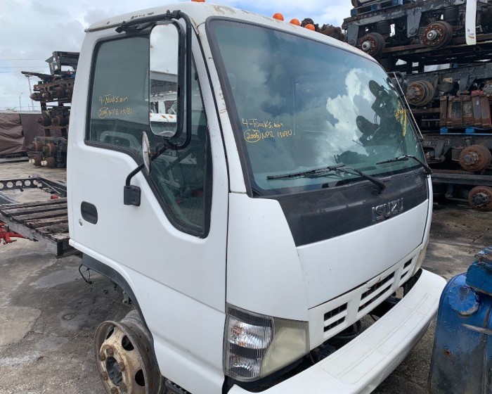 2006 ISUZU NOR CABS 