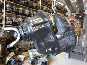 YEAR- ROCKWELL SQ100 DIFFERENTIALS RATIO 3.73
