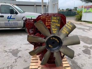 2004 CUMMINS ISX-15 SIGNATURED ENGINES 600 HP
