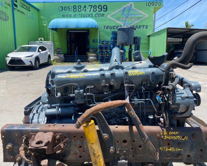 1987 FORD 7.8L ENGINE 185HP