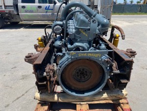 1987 FORD 7.8L ENGINE 185HP