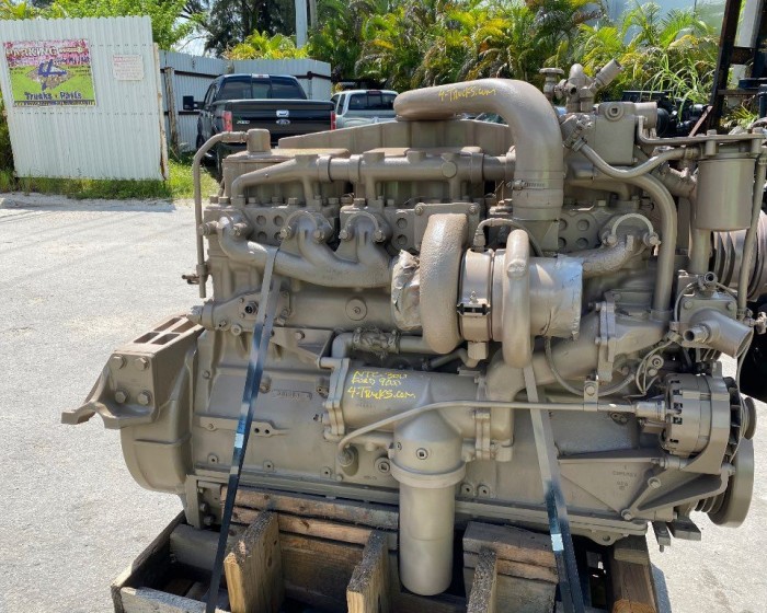 1980 CUMMINS NTC-300 BIG CAM ENGINE 300HP