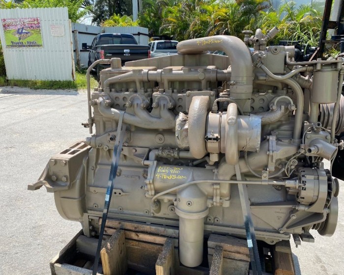 1980 CUMMINS NTC-300 BIG CAM ENGINE 300HP