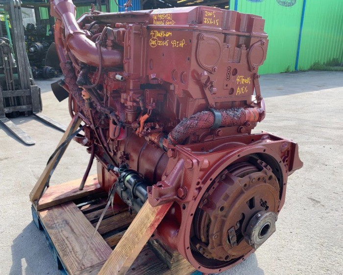 2005 CUMMINS ISX-15 ENGINE 435 HP