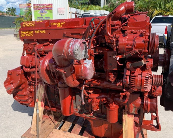 2005 CUMMINS ISX-15 ENGINE 435 HP