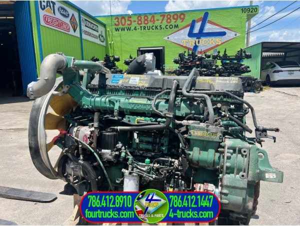 2013 VOLVO D13 ENGINE 425HP