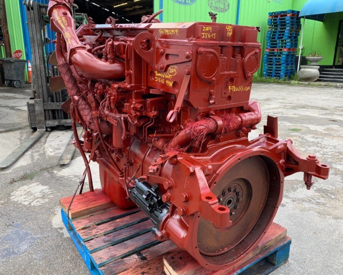 2004 CUMMINS ISX ENGINE 435 HP