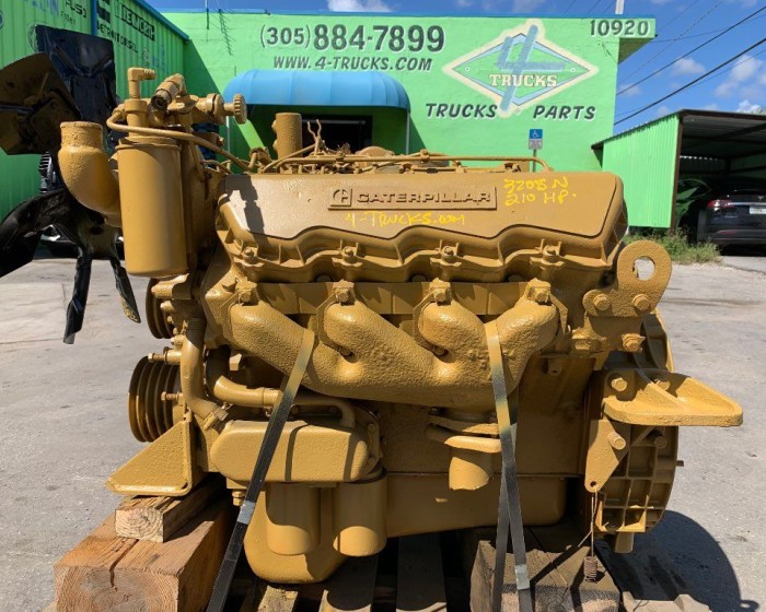 1992 CATERPILLAR 3208 ENGINE 210HP