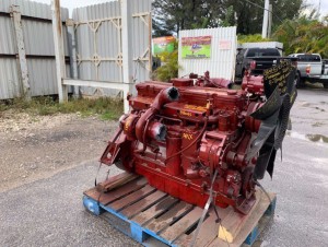 2006 CUMMINS ISC ENGINES 285HP