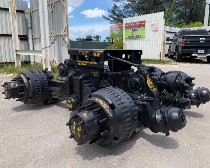 2008 MACK CAMEL BACK SUSPENSION TANDEMS RATIO 4.64