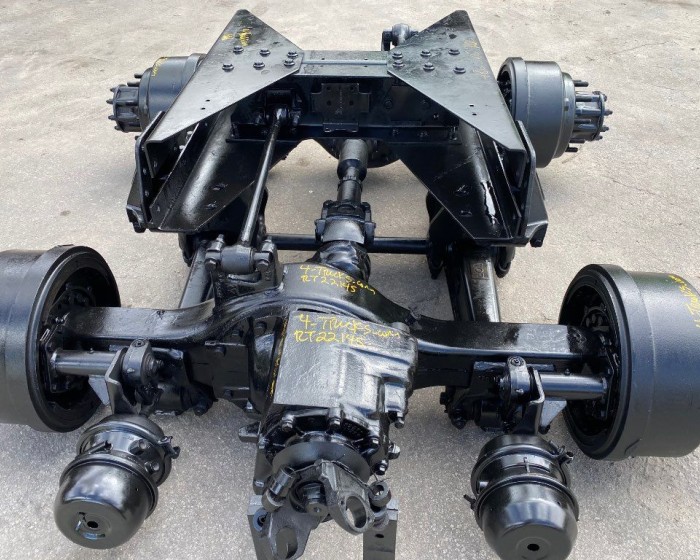 2011 HENDRICKSON HENDRICKSON SPRING SUSPENSSION TANDEMS 3.73