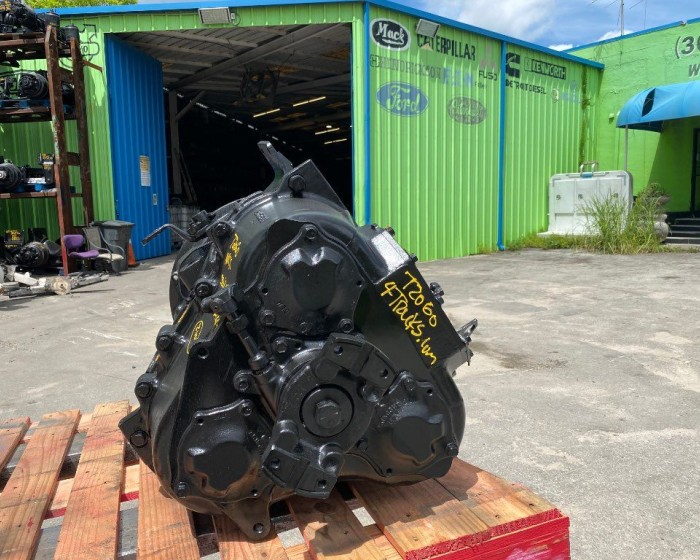 2002 MACK T2060 TRANSMISSIONS 6 SPEED