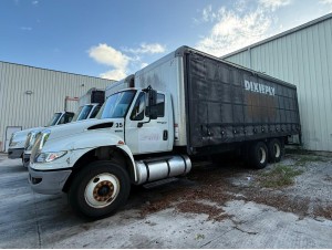 2016 INTERNATIONAL 4400 CURTAIN SIDE BOX TRUCK