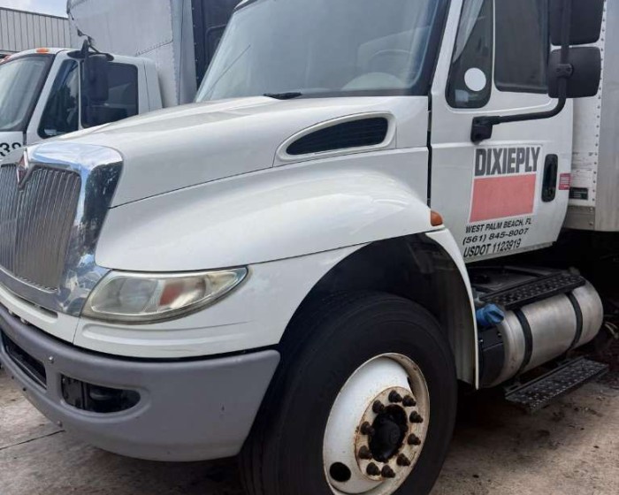 2016 INTERNATIONAL 4400 CURTAIN SIDE BOX TRUCK