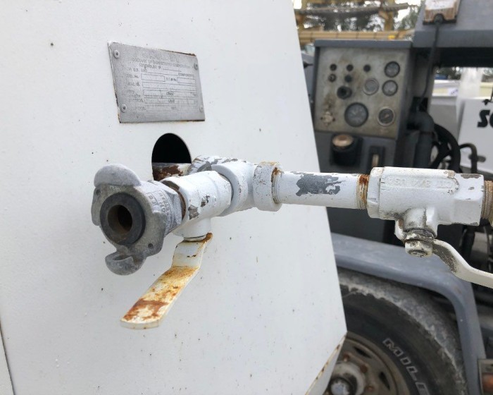 2001 SULLAIR 185-DPQ-JD AIR COMPRESSORS