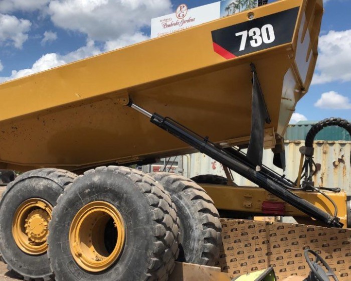 2005-2007 CATERPILLAR 725-730 ARTICULATED TRUCK