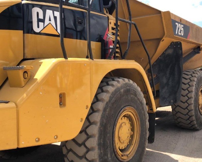 2005-2007 CATERPILLAR 725-730 ARTICULATED TRUCK
