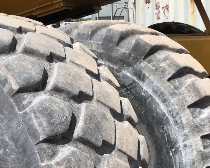 2005-2007 CATERPILLAR 725-730 ARTICULATED TRUCK