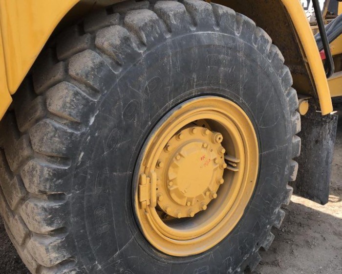 2005-2007 CATERPILLAR 725-730 ARTICULATED TRUCK
