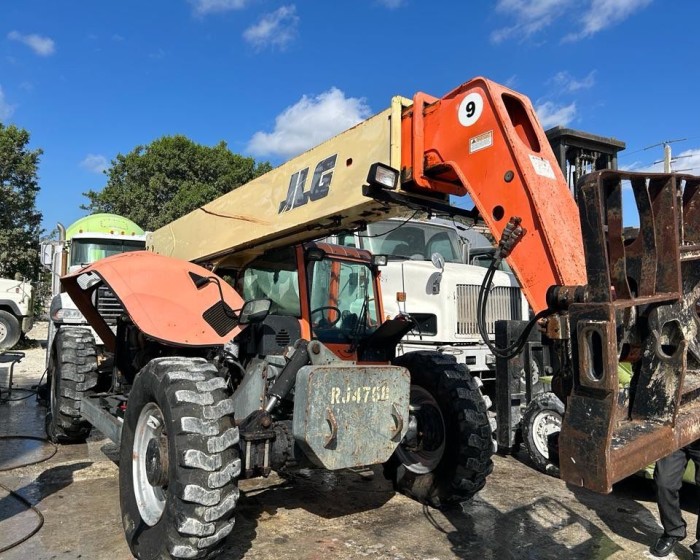 2008 JLG G9-43A ARTICULATING BOOM LIFT