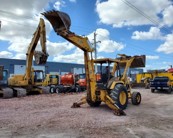 1996 JOHN DEERE 410D BACKHOE LOADER