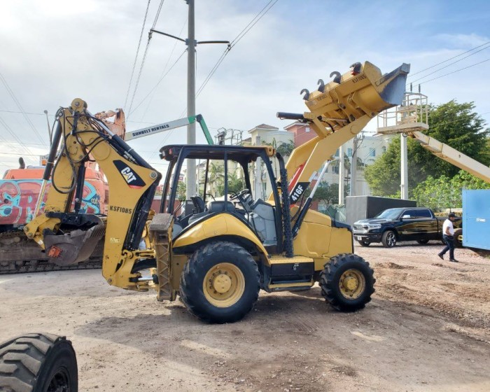 2015 CATERPILLAR 416F BACKHOE LOADER 4x4