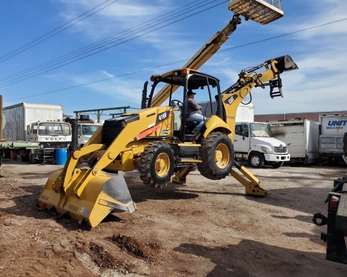 2015 CATERPILLAR 416F BACKHOE LOADER 4x4