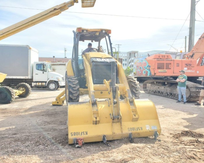 2015 CATERPILLAR 416F BACKHOE LOADER 4x4