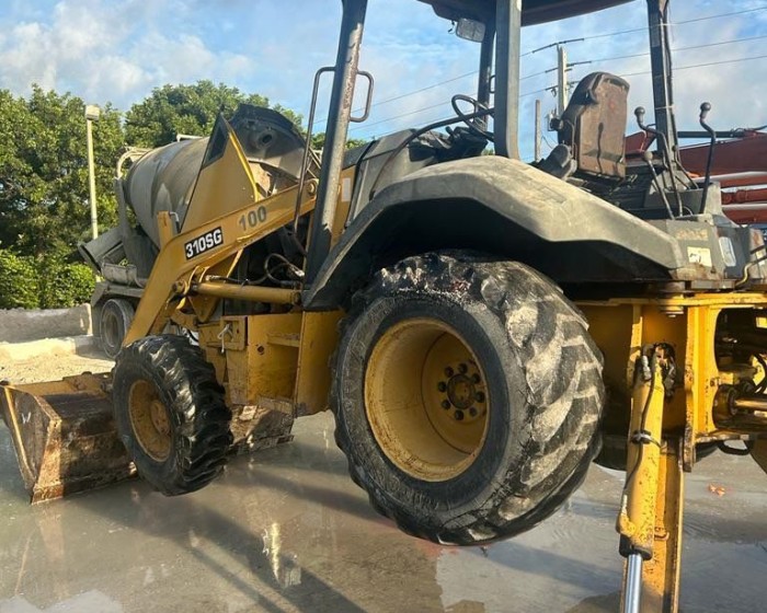 2001 JOHN DEERE 310SG BACKHOE LOADER