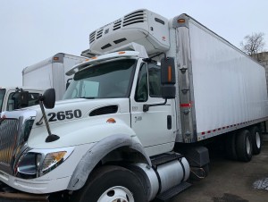 2006 INTERNATIONAL 7600 REEFER BOX TRUCK