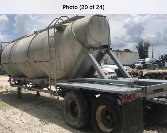CEMENT TANK TRAILER