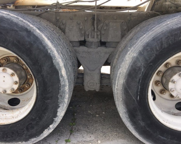 1996 KENWORTH T450 CONCRETE MIXER TRUCK