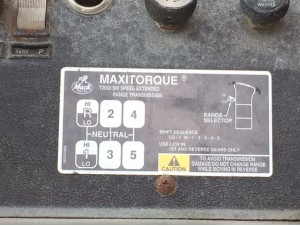1996 KENWORTH T450 CONCRETE MIXER TRUCK