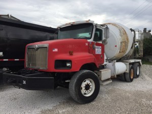 2005 INTERNATIONAL PAYSTAR CONCRETE MIXER TRUCK
