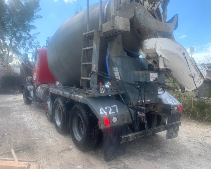 2005 INTERNATIONAL PAYSTAR CONCRETE MIXER TRUCK