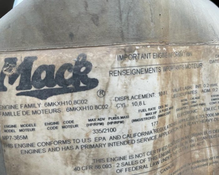 2007 MACK GRANITE CONCRETE MIXER TRUCK