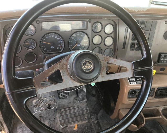2007 MACK CV713 CONCRETE MIXER TRUCK
