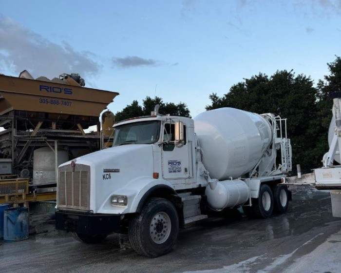 2008 KENWORTH T600 CONCRETE MIXER TRUCK - 2 UNITS AVAILABLE
