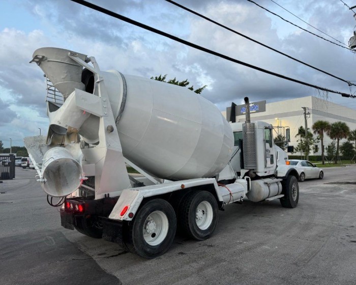 2008 KENWORTH T600 CONCRETE MIXER TRUCK - 2 UNITS AVAILABLE