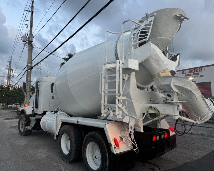 2008 KENWORTH T600 CONCRETE MIXER TRUCK - 2 UNITS AVAILABLE
