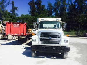 1993 FORD L8000 CONCRETE MIXER TRUCK 