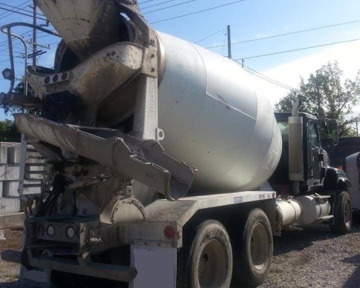 2007 INTERNATIONAL PAYSTAR CONCRETE MIXER TRUCK 