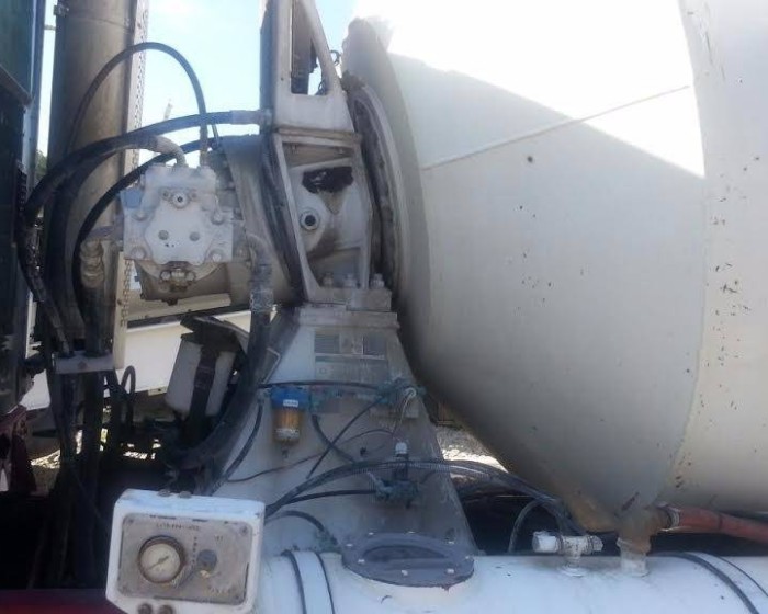 2007 INTERNATIONAL PAYSTAR CONCRETE MIXER TRUCK 