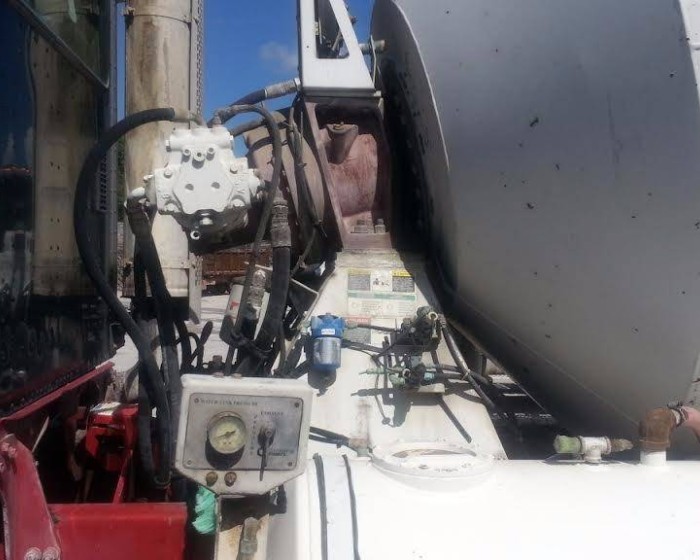 2007 INTERNATIONAL PAYSTAR CONCRETE MIXER TRUCK 