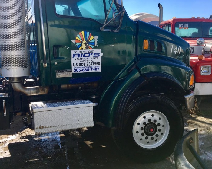 2007 STERLING LT9500 CONCRETE MIXER TRUCK