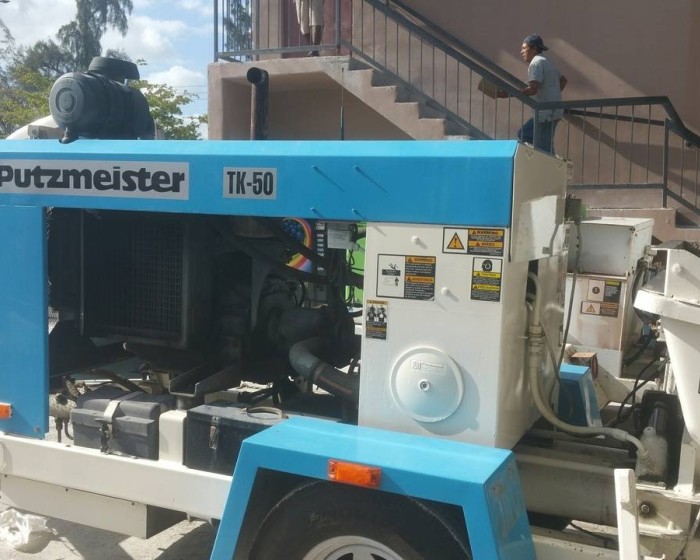 2005 PUTZMEISTER TK50 CONCRETE PUMP