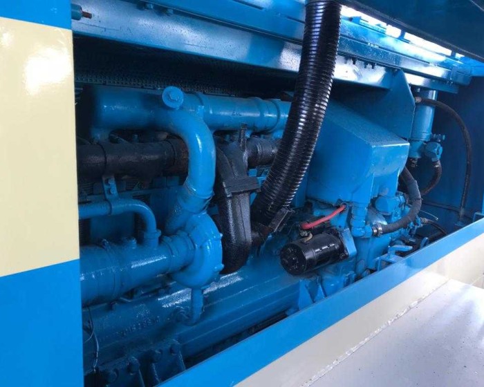 1986 PUTZMEISTER 3000 CONCRETE PUMP