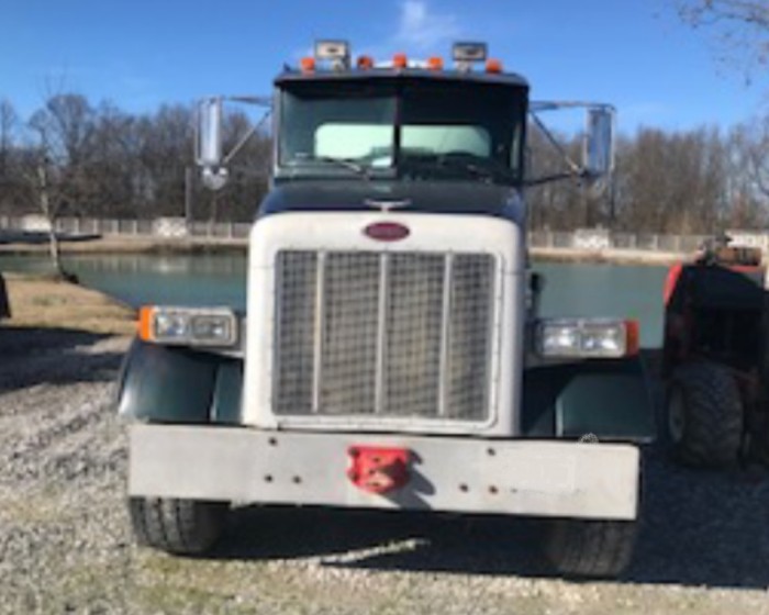 2002 PETERBILT CONCRETE MIXER TRUCK